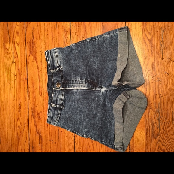 High waisted booty shorts