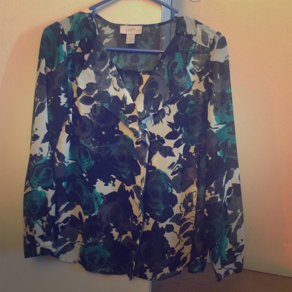 Only worn once! Green and black blouse.