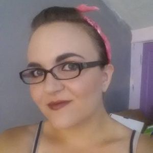 Meet your Posher, Lacey