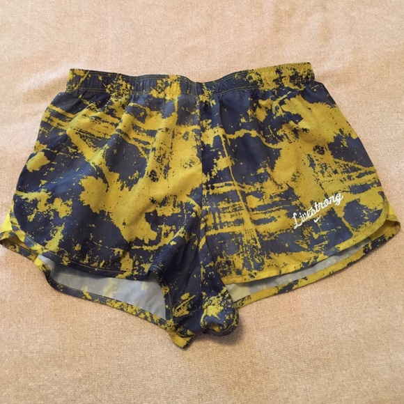 Nike live strong shorts