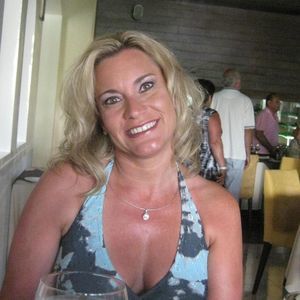 Meet your Posher, Cassandra