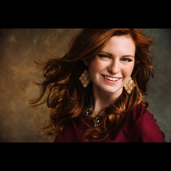 Meet your Posher, Madison