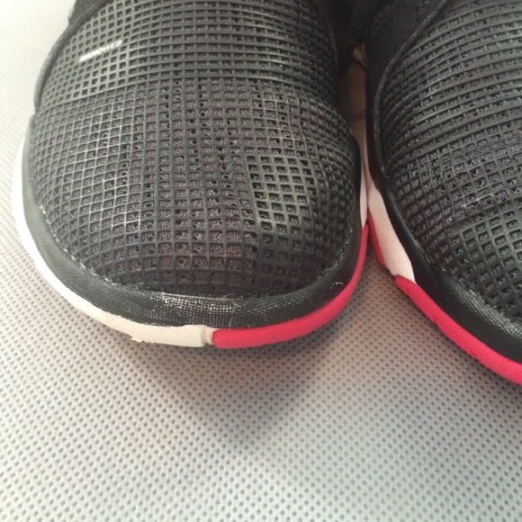 reebok z rated nanoweb price