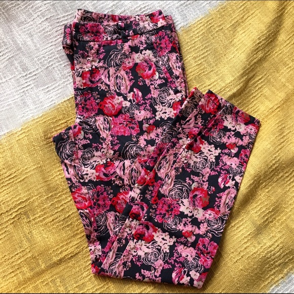 Style & Co. Denim - 🎉HP🎉 Floral Skinny Jeans