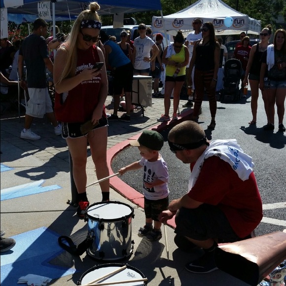 Meet your Posher, Erika - Picture 3 of 4