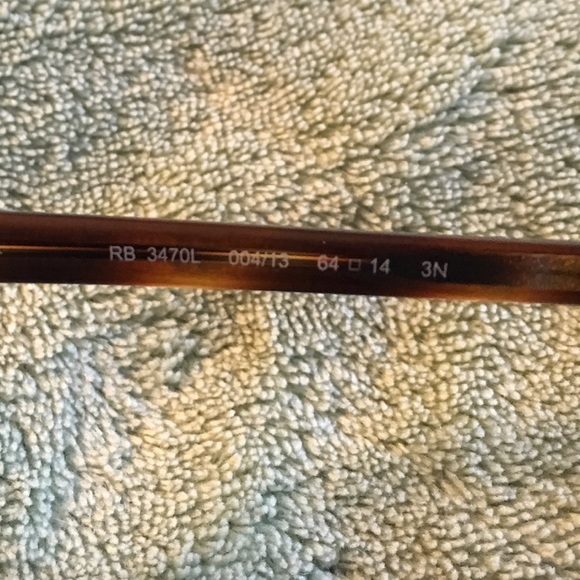 Ray Ban Navigator sunglasses - Picture 3 of 4