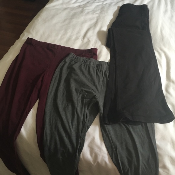 SOLD-Legging/yoga pants bundle- never been worn!