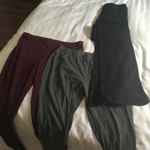 SOLD-Legging/yoga pants bundle- never been worn!