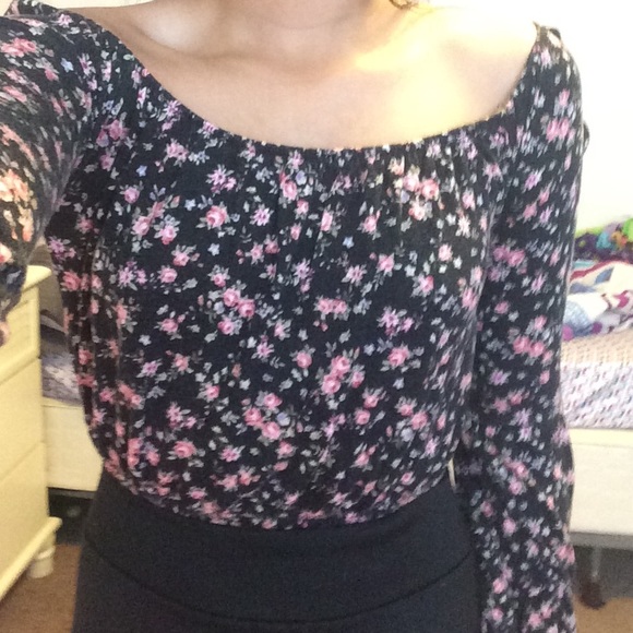 Floral crop top