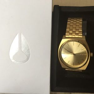 Nixon gold time teller watch