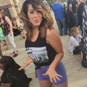 Meet your Posher, Skye