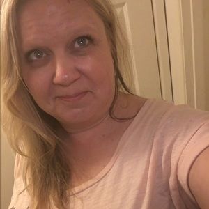 Meet your Posher, Suzanne