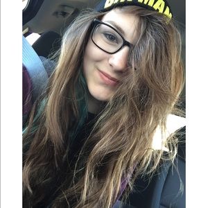 Meet your Posher, Mia