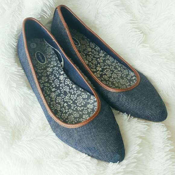 NWOT Chambray Pointed Toe Flats