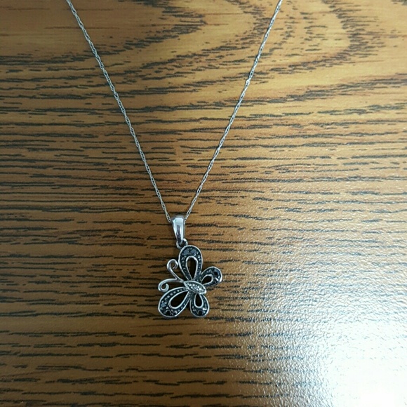 Kay jewelers black diamond 1/20 CT sterling