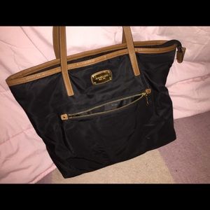 AUTHENTIC - MK Montauk Nylon Tote