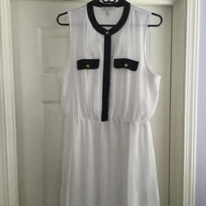 Forever 21 White Pleated Dress
