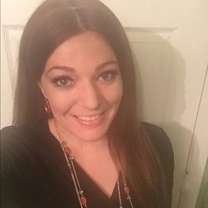 Meet your Posher, Lindsey