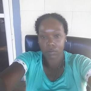 Meet your Posher, Keri