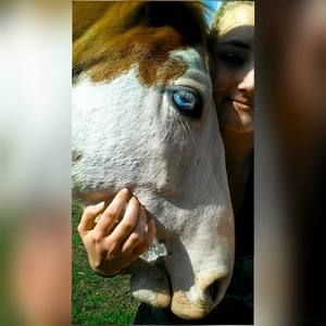 Meet your Posher, Lexi