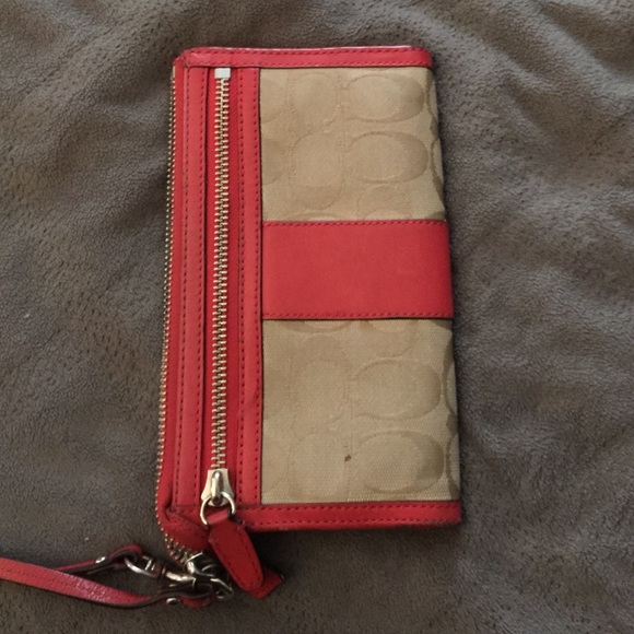 Coach wallet