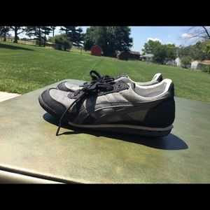 Asics onitsuka black denim sneakers size 9