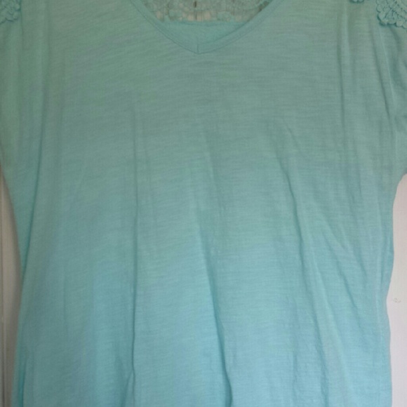 Shirt - Picture 2 of 3