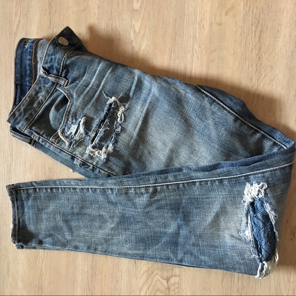 Distressed ae jeans
