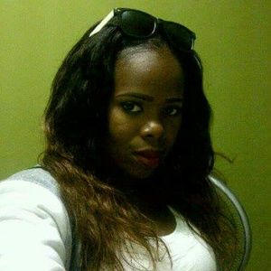 Meet your Posher, Kenisha