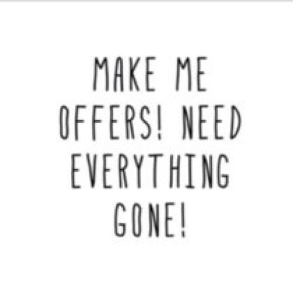 💙 Prices Negotiable! 💙