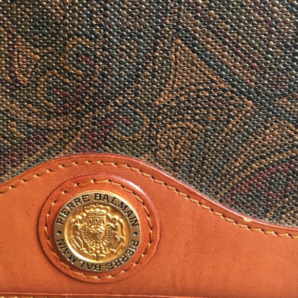 RARE Vintage Balmain Leather Crossbody - Picture 2 of 4