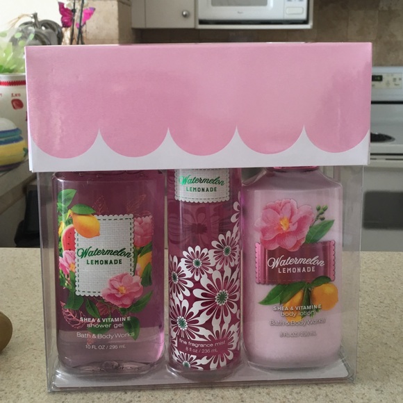 Bath and Body Works Watermelon Lemonade collection