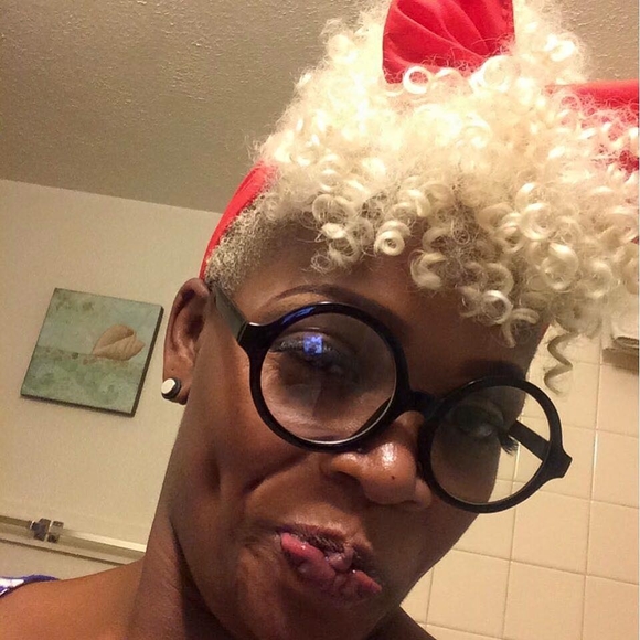 Meet your Posher, Tasha