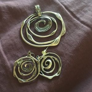 Silver swirl magnetic pendant and earrings