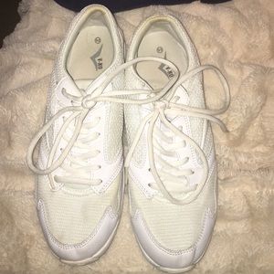 V-RO cheer shoes