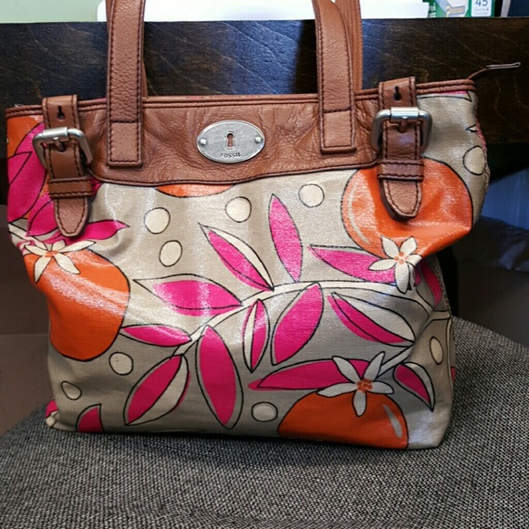 Fossil handbag