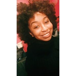 Meet your Posher, Nyla