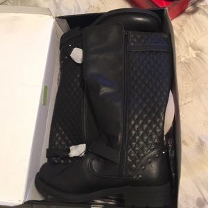 Torrid Black mid calf boots size 12