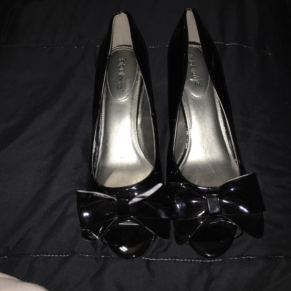 Wedge pat leather open toe