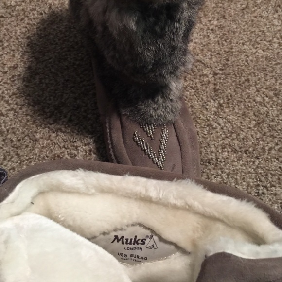Muks boots. - Picture 2 of 2