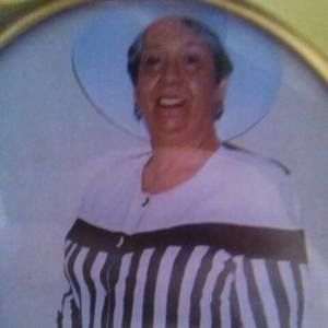 Meet your Posher, Isaura