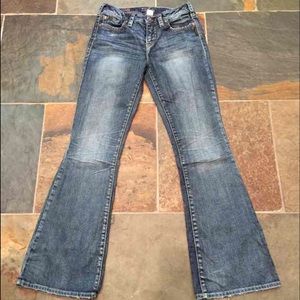 Silver Jeans EUC "Suki Flare" 29/33