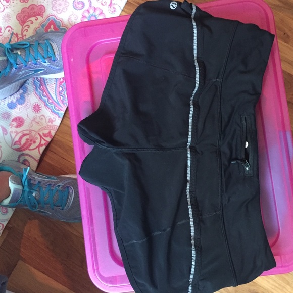 Reflective speed shorts