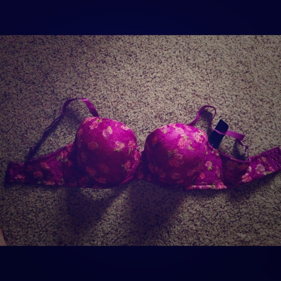Floral lace bra