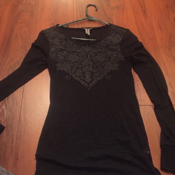 Bke long sleeve shirt