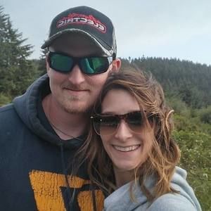 Meet your Posher, Casey