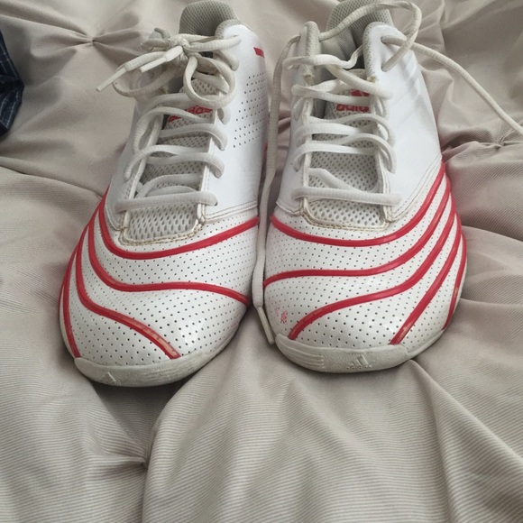 Adidas basketball shoes - Picture 1 of 4