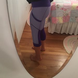 Lululemon purple crops pants