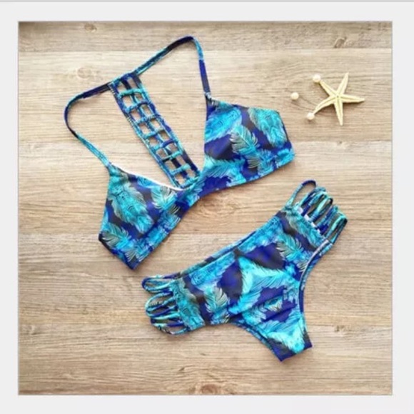 ❌SOLD❌Tie dye ladder back bikini