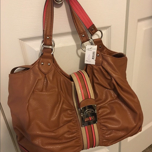 Jessica Simpson Satchel